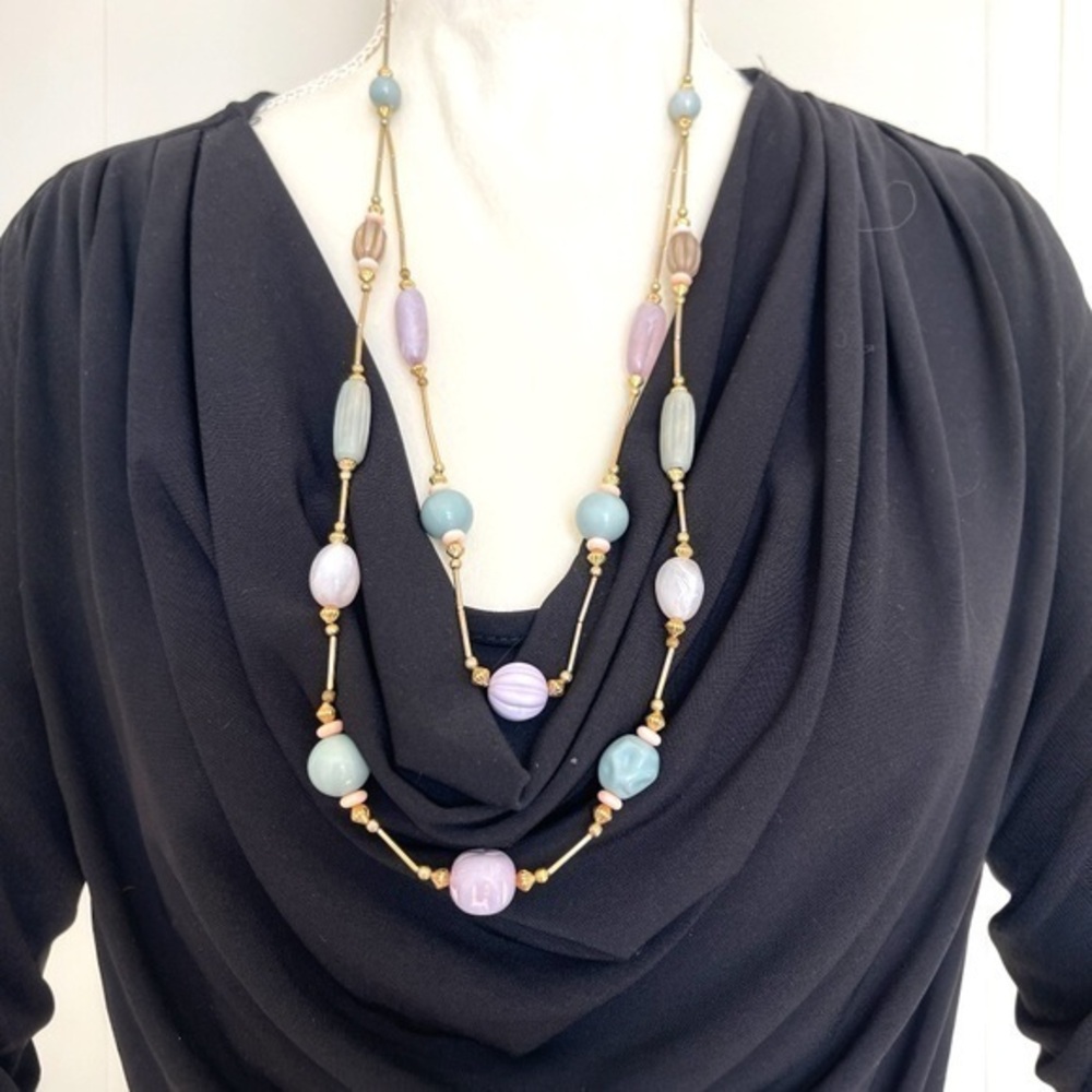 Elegant Multi-Gemstone Necklace 🌸✨